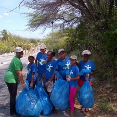 Etentje gedoneerd door HBN Law na de Curaçao Clean actie